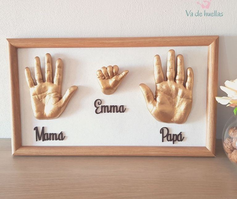 Dedos y Huellas - Familia! Nuestros cuadros familiares son la manera  perfecta de atesorar toda tu familia, y aquí en Dedos & Huellas no solo  perpetuamos tus bebés sino todas las edades